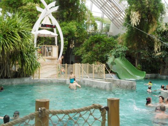 Water park Aqua Mundo Center Parcs Three Forests